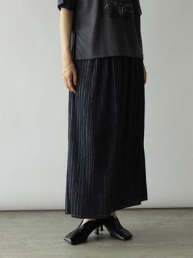 【ラシュッド/LASUD】のプリーツタイトスカート 人気、トレンドファッション・服の通販 founy(ファニー) ファッション Fashion レディースファッション Fashion for Women スカート Skirts おすすめ Recommended / Our Picks スニーカー Sneakers, Trainers スリット Slit, Slit Detail タイトスカート Pencil Skirt, Tight Skirt プリーツ Pleats, Pleated エレガント 上品 Elegant |ID:prp329100004626962