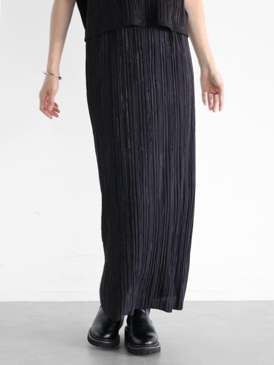 【ヴァン/Vin】の箔プリーツナロースカート インテリア・キッズ・メンズ・レディースファッション・服の通販 founy(ファニー) 　ファッション　Fashion　レディースファッション　Fashion for Women　スカート　Skirts　エレガント 上品　Elegant　シルバー　Silver, Metallic Silver　スリット　Slit, Slit Detail　バランス　Balance, Style Balance　プリーツ　Pleats, Pleated　ブラック|ID: prp329100004626966 ipo3291000000033251926