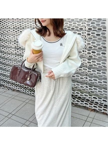 【スナイデル/SNIDEL】のパイピングディテールノースリタンク インテリア・キッズ・メンズ・レディースファッション・服の通販 founy(ファニー) 　ファッション　Fashion　レディースファッション　Fashion for Women　エレガント 上品　Elegant　今季　This Season, Current Season　ストレッチ　Stretch, Stretchy Fabric　ストレート　Straight, Straight Cut　スポーティ　Sporty, Casual Athletic　タンク　Tank Top, Sleeveless Top　パイピング　Piping, Trim Design　ボーダー　Border, Stripe　無地　Plain, Solid Color　ワンポイント　One Point, Statement Accent　おすすめ　Recommended / Our Picks　WHT[001]|ID: prp329100004627157 ipo3291000000033255121