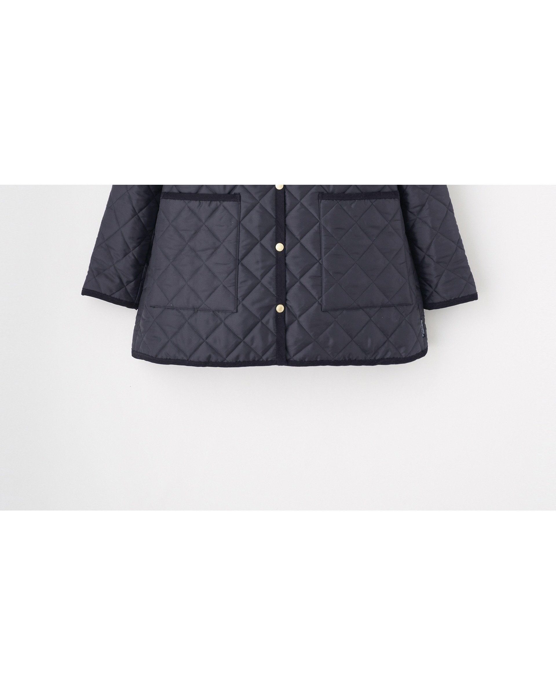 【トラディショナル ウェザーウェア/TWW / Traditional Weatherwear】のARKLEY A-LINE MIDDLE インテリア・キッズ・メンズ・レディースファッション・服の通販 founy(ファニー) 　ファッション　Fashion　レディースファッション　Fashion for Women　キルティング　Quilted, Quilting　コーデュロイ　Corduroy, Cord Fabric　ショート　Short, Short Length　デニム　Denim, Jeans Material　ドット　Polka Dot, Dot Pattern　ドレス　Dress, One-Piece　パイピング　Piping, Trim Design　フィット　Fit, Slim Fit　ミドル　Middle Length, Mid Height　リュクス　Luxury, Elegant, High-End, Chic　ロング　Long, Long-Length　ネイビー|ID: prp329100004627407 ipo3291000000033484739
