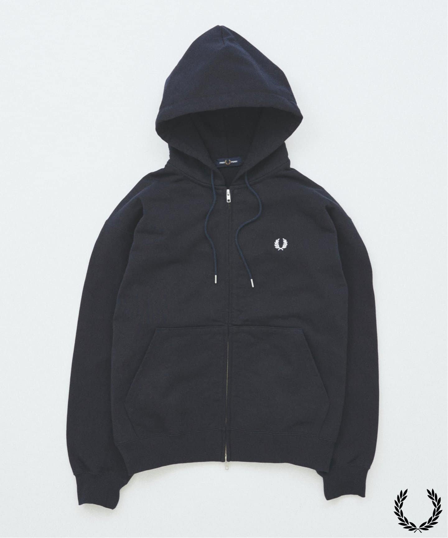 【ジャーナルスタンダード/JOURNAL STANDARD / MEN】のFRED PERRY / フレッドペリー 別注 フーディ スウェット インテリア・キッズ・メンズ・レディースファッション・服の通販 founy(ファニー) 　ファッション　Fashion　メンズファッション　Fashion for Men　コレクション　Collection, Seasonal Line　スウェット / スエット　Sweatshirt, Sweatwear　ダブル　Double, Double-Breasted　バランス　Balance, Style Balance　パターン　Pattern, Design Print　フィット　Fit, Slim Fit　ベスト　Vest, Waistcoat　ポケット　Pocket, Pocket Detail　別注　Limited Edition, Custom Order　エレガント 上品　Elegant　ネイビー|ID: prp329100004627859 ipo3291000000033308681