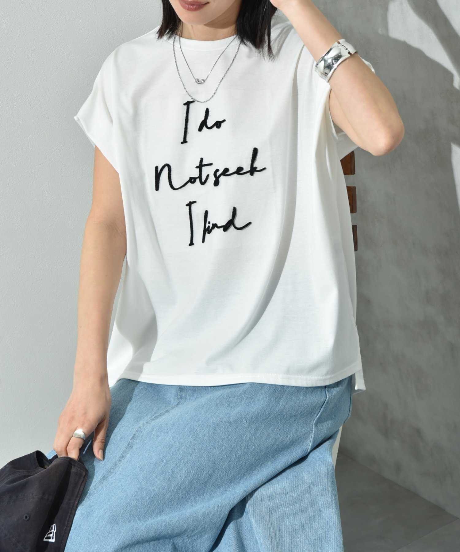 【インタープラネット/INTERPLANET】のTC天竺歯ブラシ刺繍ロゴT インテリア・キッズ・メンズ・レディースファッション・服の通販 founy(ファニー) 　ファッション　Fashion　レディースファッション　Fashion for Women　シンプル　Simple, Minimal　テクスチャー　Texture, Textured Fabric　バランス　Balance, Style Balance　ベーシック　Basic, Essential　夏　Summer　オフホワイト|ID: prp329100004628000 ipo3291000000033669886