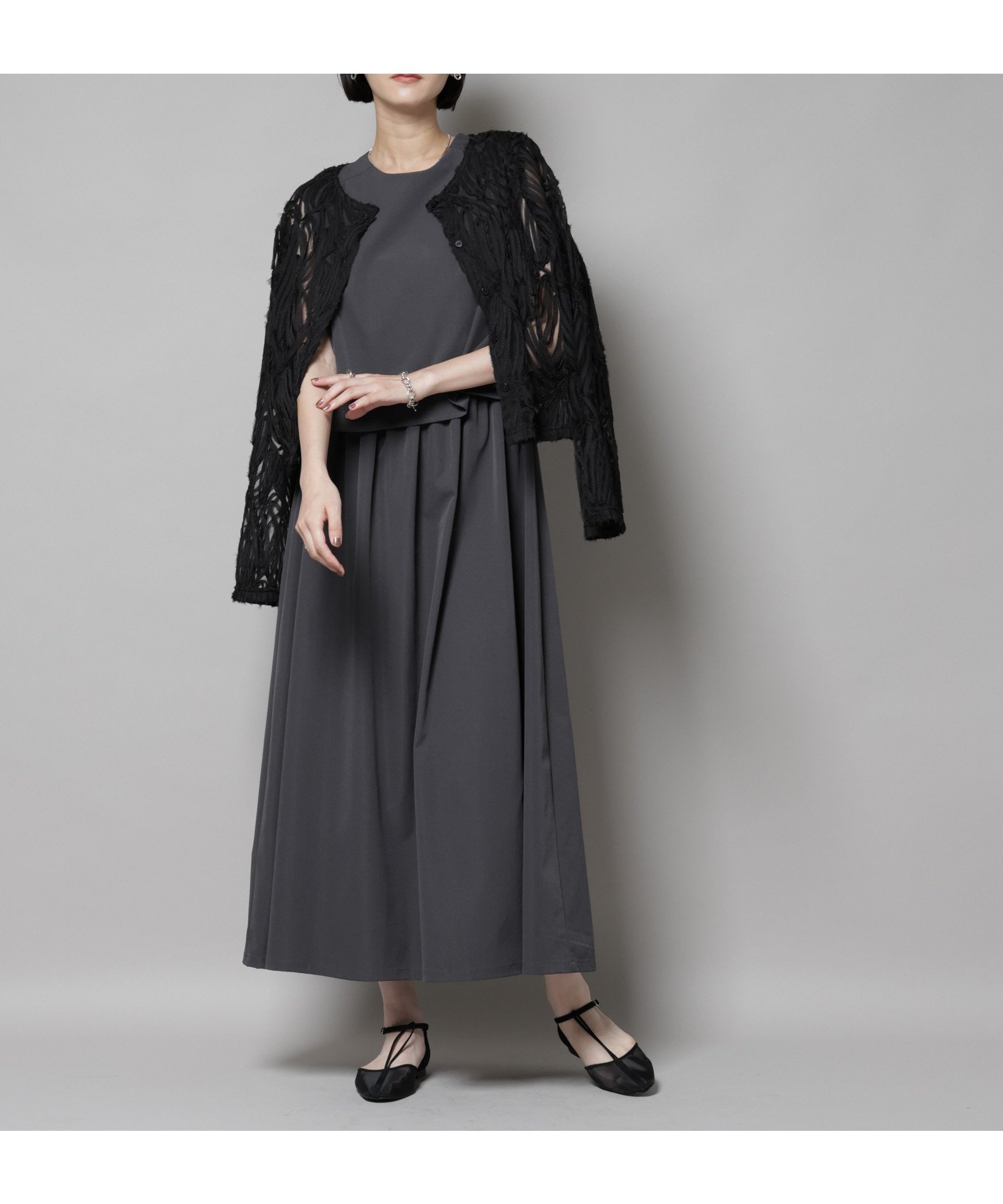【ナノ ユニバース/nano universe】のセットアップ風ノースリーブワンピース インテリア・キッズ・メンズ・レディースファッション・服の通販 founy(ファニー) 　ファッション　Fashion　レディースファッション　Fashion for Women　ワンピース　Dresses　ギャザー　Gathered, Ruffled　ジャケット　Jacket, Outerwear　セットアップ　Set-Up, Coordinated Outfit　ノースリーブ　Sleeveless, No-Sleeve　リネン　Linen, Linen Fabric　ロング　Long, Long-Length　楽ちん　Easy Fit, Comfortable　エレガント 上品　Elegant　ビジネス 仕事 通勤　Business / Work / Commuting　2025年　2025　2025-2026秋冬・A/W　Autumn/Winter 2025–26 AW25–26　チャコール3|ID: prp329100004628009 ipo3291000000033267037