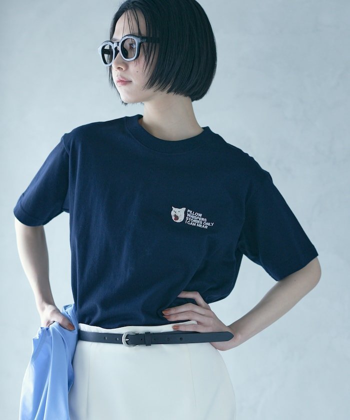 【フリークスストア/FREAK'S STORE】のオーガニックコットン アニマル刺繍プリントTシャツ CAT 25SS インテリア・キッズ・メンズ・レディースファッション・服の通販 founy(ファニー) 　ファッション　Fashion　レディースファッション　Fashion for Women　トップス・カットソー　Cut & Sew Tops　シャツ・ブラウス・オフィスカジュアル　Elegant Blouses & Button-Ups　ロングTシャツ・Tシャツ　Longline T-Shirts & Tees　2025年　2025　2025春夏・S/S　Spring/Summer 2025 SS25　おすすめ　Recommended / Our Picks　アニマル　Animal Print　サンダル　Sandals, Summer Shoes　トレンド　Trend, Trending Now　フェミニン　Feminine, Girly　フラット　Flat, Flat Shoes　プリント　Print, Printed Pattern　ワンポイント　One Point, Statement Accent　半袖　Short Sleeve, Half Sleeve　夏　Summer　S/S・春夏　SS, Spring/Summer, Warm Season　猫　Cat, Kitty　ネイビー|ID: prp329100004628056 ipo3291000000033547511