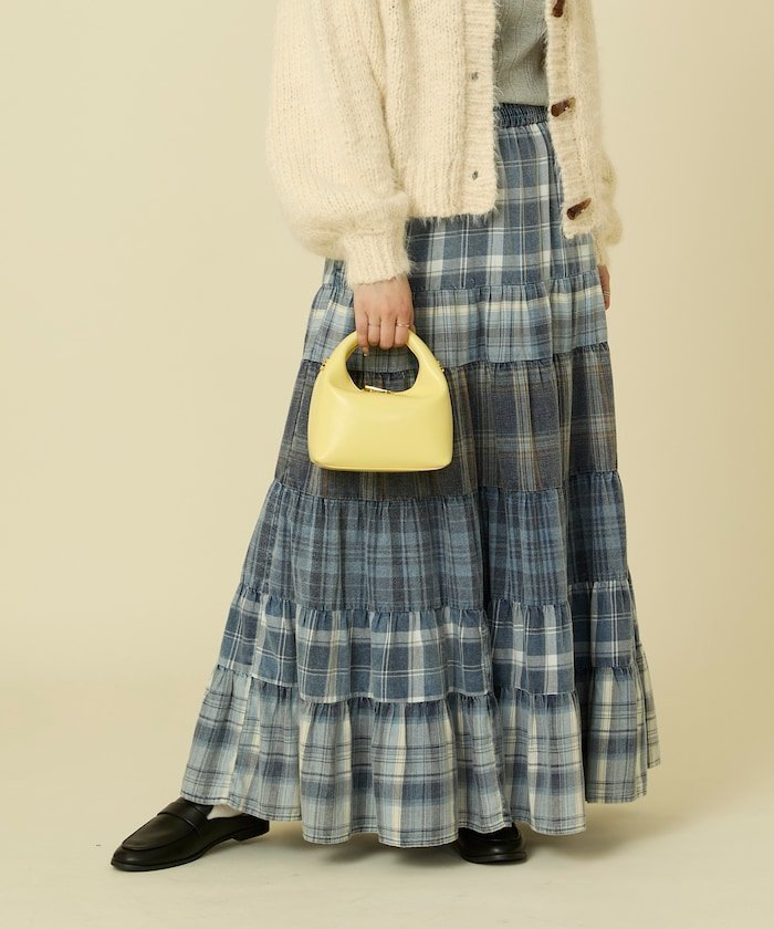 【フリークスストア/FREAK'S STORE】のフェード パッチワーク チェックスカート インテリア・キッズ・メンズ・レディースファッション・服の通販 founy(ファニー) https://founy.com/ ファッション Fashion レディースファッション Fashion for Women スカート Skirts 冬 Winter / This Winter シンプル Simple, Minimal チェック Check, Plaid, Tartan パッチワーク Patchwork, Mixed Fabric ブリーチ Bleach, Washed Finish マキシ Maxi, Full Length A/W・秋冬 Autumn/Winter |ID: prp329100004628094 ipo3291000000033268393