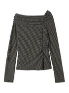 【フレイ アイディー/FRAY I.D】の2wayアシメオフショルフライスカットソー 人気、トレンドファッション・服の通販 founy(ファニー) 雑誌掲載アイテム Magazine Picks & Fashion Features ファッション雑誌 Fashion Magazines ビジンヒャッカ 美人百花 キャンキャン CanCam クラッシィ CLASSY. ファッション Fashion レディースファッション Fashion for Women トップス・カットソー Cut & Sew Tops カットソー・ベーシックTシャツ Cut-and-Sewn Tops / Stretch Tees & Basics 2月号 February Issue, Feb. Edition 3月号 March Issue 4月号 April Issue アシンメトリー Asymmetrical Style エレガント 上品 Elegant カットソー Cut and Sewn Top ギャザー Gathered, Ruffled ショルダー Shoulder, Shoulder Strap ジャケット Jacket, Outerwear ストレッチ Stretch, Stretchy Fabric モノトーン Monotone, Black and White ワンショル One Shoulder, Asymmetrical 雑誌 Magazine, Fashion Magazine thumbnail BORDER[933]|ID: prp329100004628128 ipo3291000000033424896
