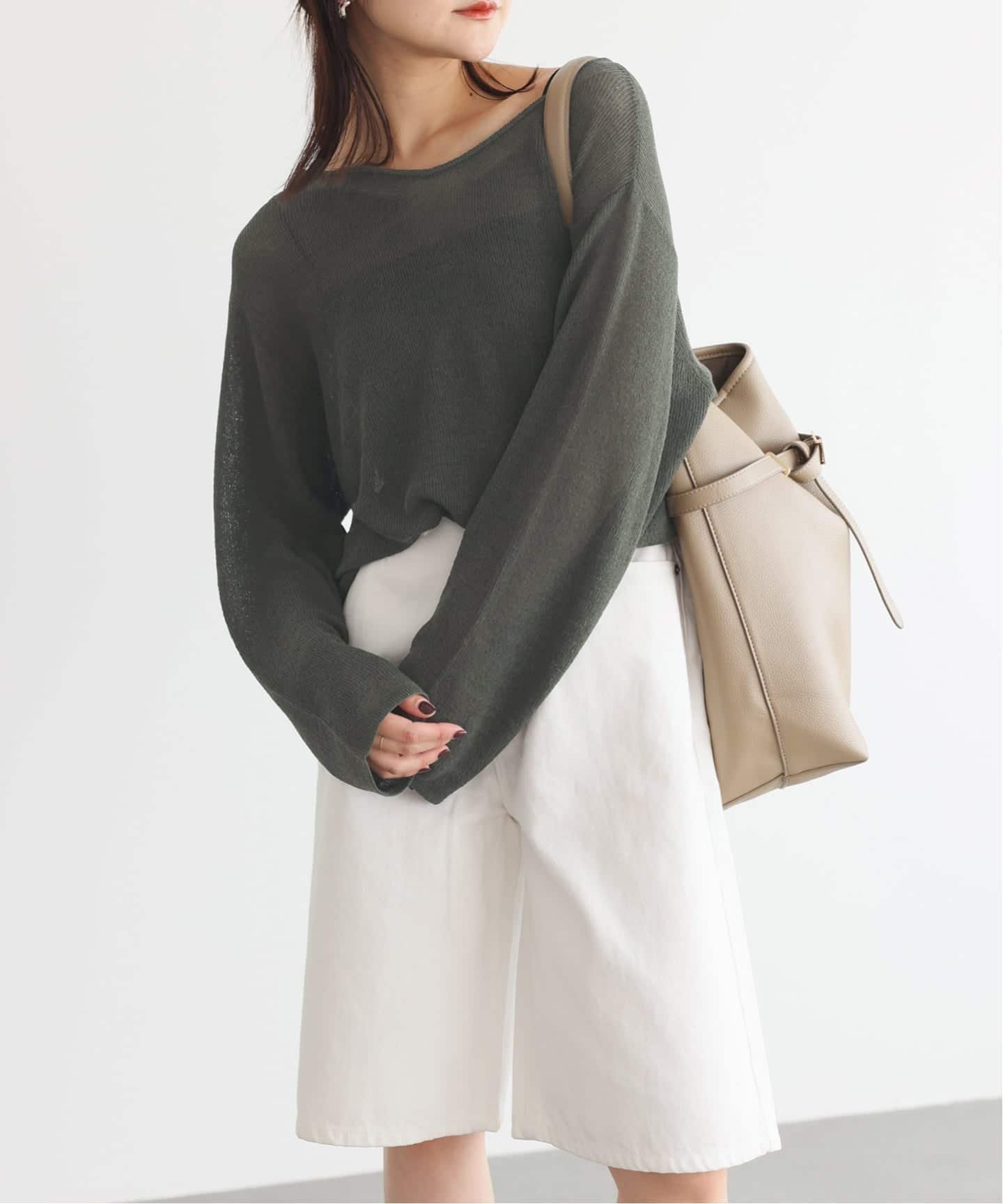 【スローブ イエナ/SLOBE IENA】の畔オーバープルオーバー インテリア・キッズ・メンズ・レディースファッション・服の通販 founy(ファニー) 　ファッション　Fashion　レディースファッション　Fashion for Women　トップス・カットソー　Cut & Sew Tops　カジュアルプルオーバー・ニットトップス　Pullovers & Knit Tops / Casual Pullovers　2025年　2025　2025-2026秋冬・A/W　Autumn/Winter 2025–26 AW25–26　おすすめ　Recommended / Our Picks　カッティング　Cutting Detail　カーディガン　Cardigan, Knitwear　バランス　Balance, Style Balance　ロング　Long, Long-Length　カーキ|ID: prp329100004628332 ipo3291000000033471814