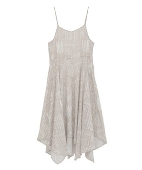 【コンバーストウキョウ/CONVERSE TOKYO】のBLOCK PRINT CAMISOLE DRESS 人気、トレンドファッション・服の通販 founy(ファニー) ファッション Fashion レディースファッション Fashion for Women ワンピース Dresses フォーマル・パーティードレス・結婚式用ドレス Elegant & Casual Dresses インド Indian Textile インナー Innerwear エアリー Airy Texture エスニック Ethnic Style キャミワンピース Cami Dress, Slip Dress サマー Summer, Summer Style サンダル Sandals, Summer Shoes スニーカー Sneakers, Trainers タンク Tank Top, Sleeveless Top デニム Denim, Jeans Material ドレス Dress, One-Piece ドレープ Drape, Draping Fabric なめらか Smooth, Silky Texture バランス Balance, Style Balance プリント Print, Printed Pattern モチーフ Motif, Design Theme モノトーン Monotone, Black and White 無地 Plain, Solid Color リラックス Relax, Relaxed Fit おすすめ Recommended / Our Picks 夏 Summer |ID:prp329100004628429