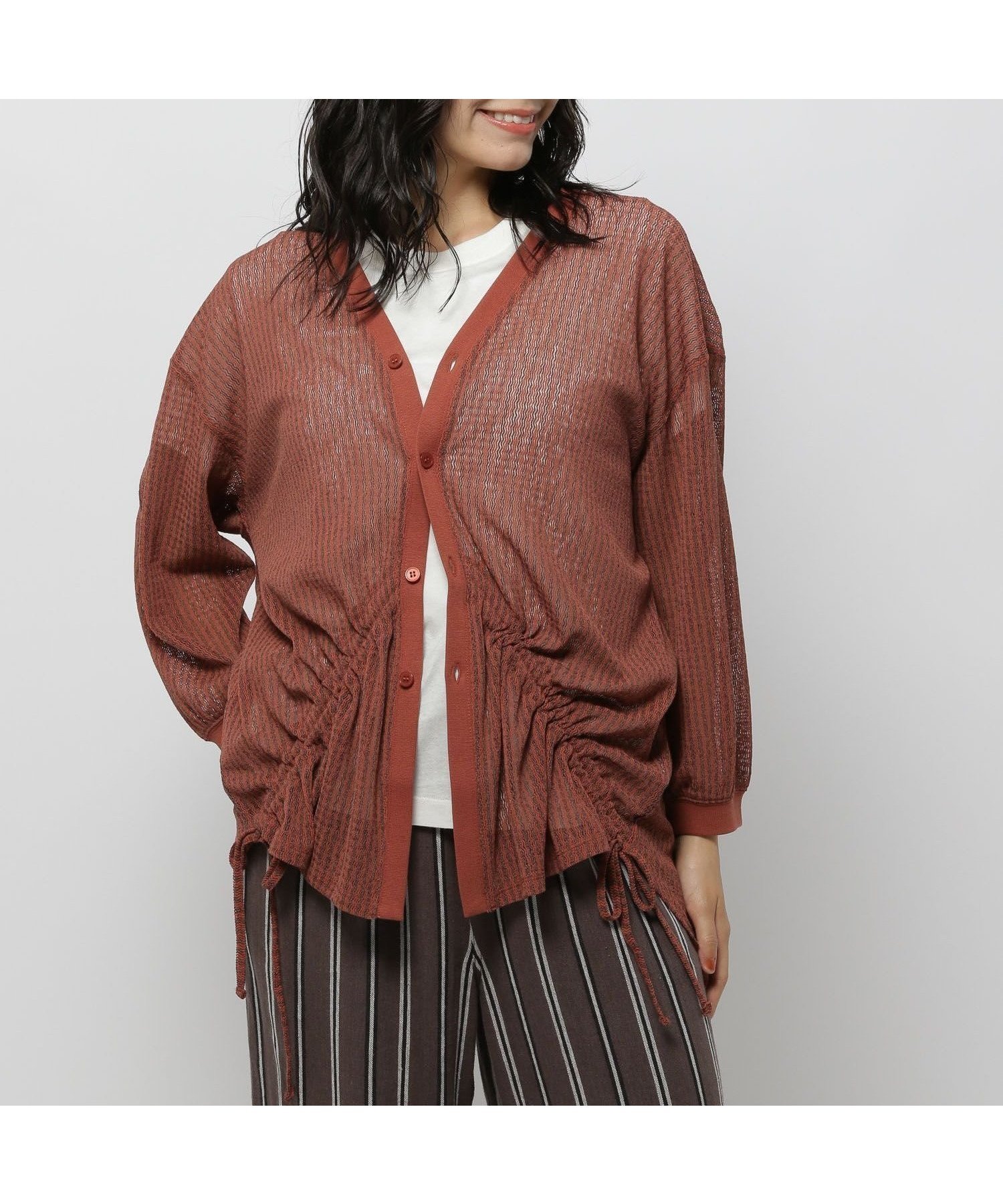 【ニコアンド/niko and】のラッセルドロストカーディガン インテリア・キッズ・メンズ・レディースファッション・服の通販 founy(ファニー) 　ファッション　Fashion　レディースファッション　Fashion for Women　トップス・カットソー　Cut & Sew Tops　カーディガン・羽織り　Layered Style Cardigans　おすすめ　Recommended / Our Picks　とろみ　Fluid, Flowy Fabric　カーディガン　Cardigan, Knitwear　シアー　Sheer, See-Through　シンプル　Simple, Minimal　スリーブ　Sleeve, Long Sleeve / Short Sleeve　フロント　Front, Front Design　リゾート　Resort, Vacation Style　ルーズ　Loose, Oversized　夏　Summer　羽織　Haori, Light Jacket　テラコッタ|ID: prp329100004628480 ipo3291000000033546966