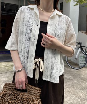 【チャオパニックティピー/CIAOPANIC TYPY】のアソート柄レース開襟シャツ 人気、トレンドファッション・服の通販 founy(ファニー) ファッション Fashion レディースファッション Fashion for Women トップス・カットソー Cut & Sew Tops シャツ・ブラウス・オフィスカジュアル Elegant Blouses & Button-Ups クール Cool, Chic コンパクト Compact, Small Size タンク Tank Top, Sleeveless Top デニム Denim, Jeans Material バランス Balance, Style Balance パイピング Piping, Trim Design ボトム Bottoms, Lower Wear 羽織 Haori, Light Jacket メッシュ Mesh, Net Fabric ラウンド Round, Round Neck レース Lace, Lace Fabric ワイド Wide, Wide Fit おすすめ Recommended / Our Picks 夏 Summer |ID:prp329100004628685