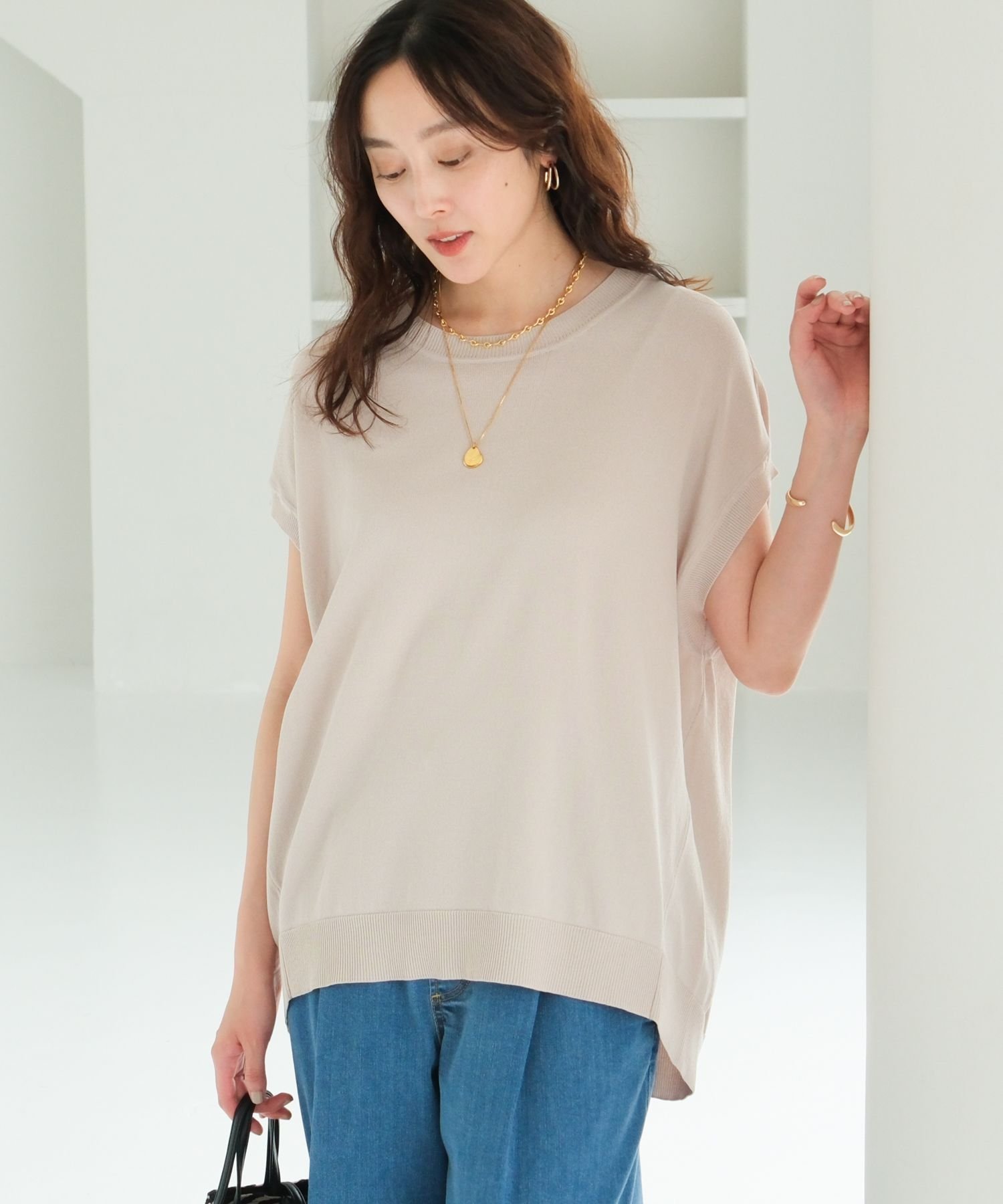 【エルーラ/Elura】のハリ感フレンチプルオーバー/572668 インテリア・キッズ・メンズ・レディースファッション・服の通販 founy(ファニー) 　ファッション　Fashion　レディースファッション　Fashion for Women　トップス・カットソー　Cut & Sew Tops　カジュアルプルオーバー・ニットトップス　Pullovers & Knit Tops / Casual Pullovers　アクセサリー　Fashion Accessories　シンプル　Simple, Minimal　スリーブ　Sleeve, Long Sleeve / Short Sleeve　フレンチ　French, French Style　ベスト　Vest, Waistcoat　グレージュ50|ID: prp329100004628784 ipo3291000000033554987
