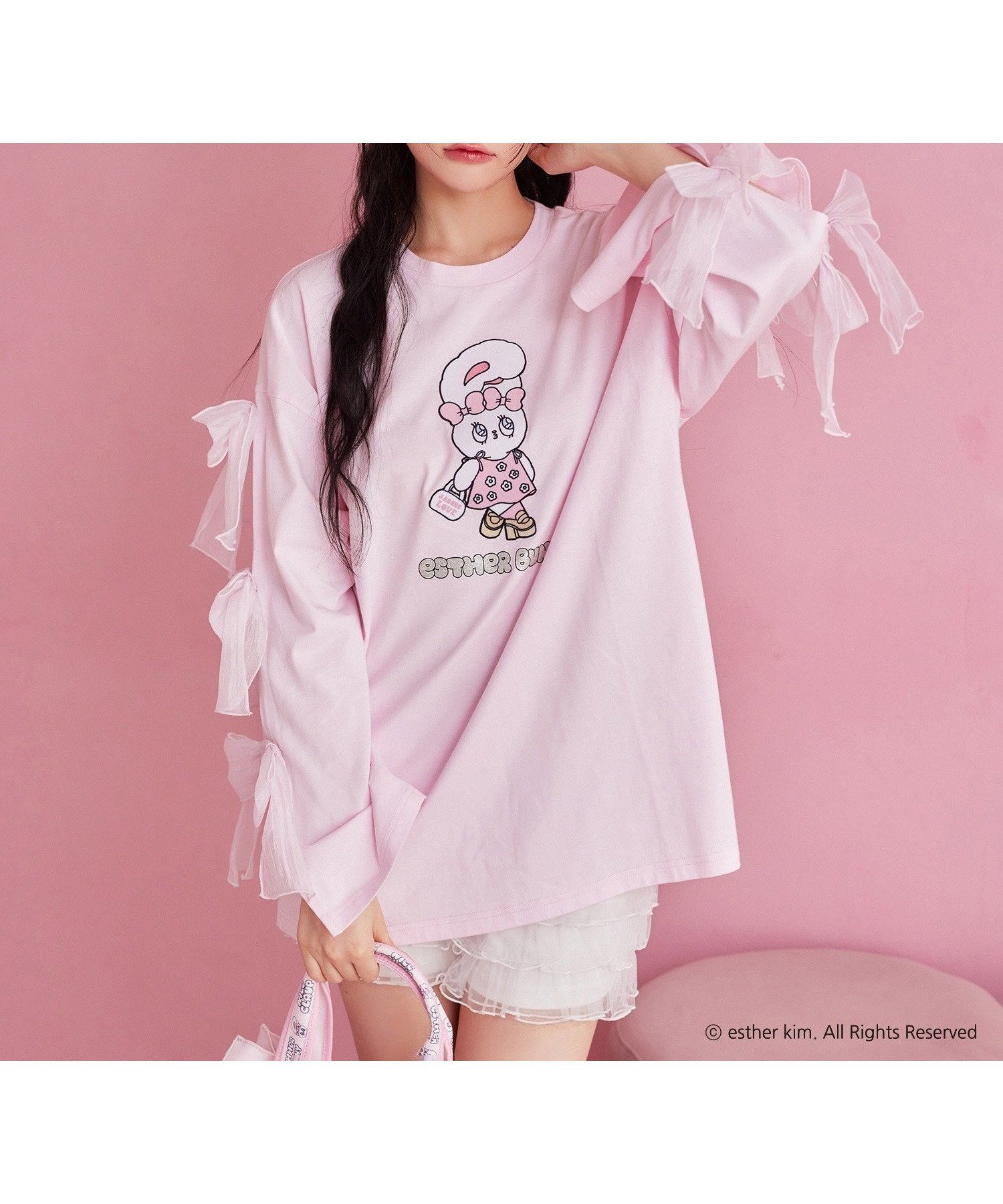 【ナイスクラップ/NICE CLAUP】の【Esther Bunny コラボ】袖リボンプリントビッグTee インテリア・キッズ・メンズ・レディースファッション・服の通販 founy(ファニー) 　ファッション　Fashion　レディースファッション　Fashion for Women　トップス・カットソー　Cut & Sew Tops　おすすめ　Recommended / Our Picks　カーゴパンツ　Cargo Pants, Utility Pants　ガーリー　Girly, Feminine Style　キャラクター　Character, Licensed Characters　コラボ　Collaboration, Collab　ショート　Short, Short Length　チュニック　Tunic, Long Top　デニム　Denim, Jeans Material　トレンド　Trend, Trending Now　フロント　Front, Front Design　プリント　Print, Printed Pattern　ミニスカート　Mini Skirt, Short Skirt　リボン　Ribbon, Bow　ロング　Long, Long-Length　人気　Popular, Best Seller　ピンク|ID: prp329100004628842 ipo3291000000033279917