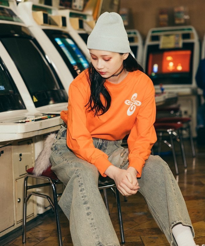 【フリークスストア/FREAK'S STORE】の別注 ビッグロゴ ロンT 25SS インテリア・キッズ・メンズ・レディースファッション・服の通販 founy(ファニー) 　ファッション　Fashion　レディースファッション　Fashion for Women　トップス・カットソー　Cut & Sew Tops　ロングTシャツ・Tシャツ　Longline T-Shirts & Tees　2025年　2025　2025春夏・S/S　Spring/Summer 2025 SS25　コンパクト　Compact, Small Size　スペシャル　Special, Limited Edition　ビッグ　Big, Oversized　プリント　Print, Printed Pattern　ルーズ　Loose, Oversized　別注　Limited Edition, Custom Order　夏　Summer　S/S・春夏　SS, Spring/Summer, Warm Season　オレンジ|ID: prp329100004629007 ipo3291000000033281999
