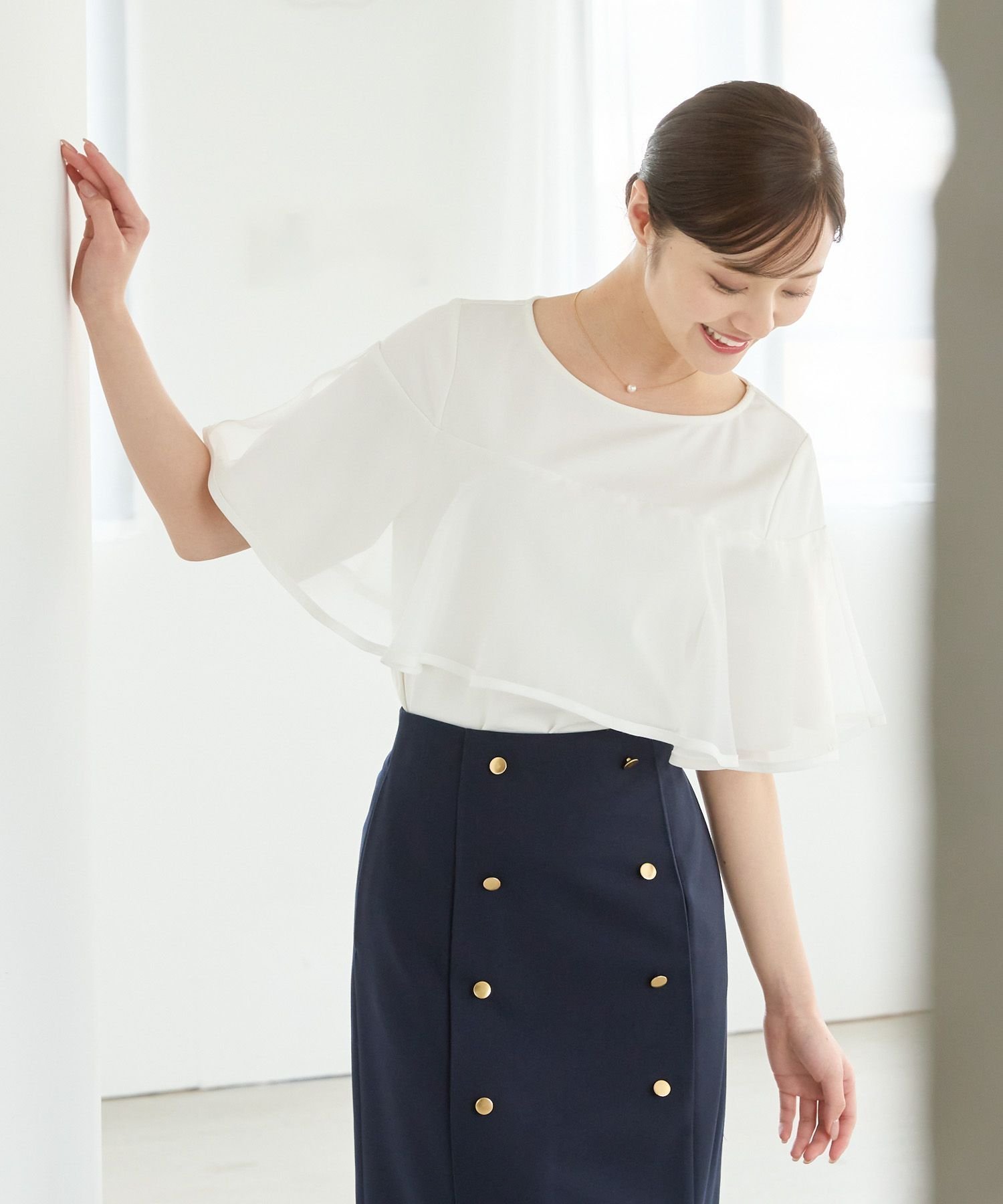 【アンデミュウ/Andemiu】のイソザイラッフルカット インテリア・キッズ・メンズ・レディースファッション・服の通販 founy(ファニー) 　ファッション　Fashion　レディースファッション　Fashion for Women　カットソー　Cut and Sewn Top　シアー　Sheer, See-Through　チュール　Tulip, Tulip Motif　ラッフル　Ruffle, Frill　半袖　Short Sleeve, Half Sleeve　オフ|ID: prp329100004629198 ipo3291000000033283964