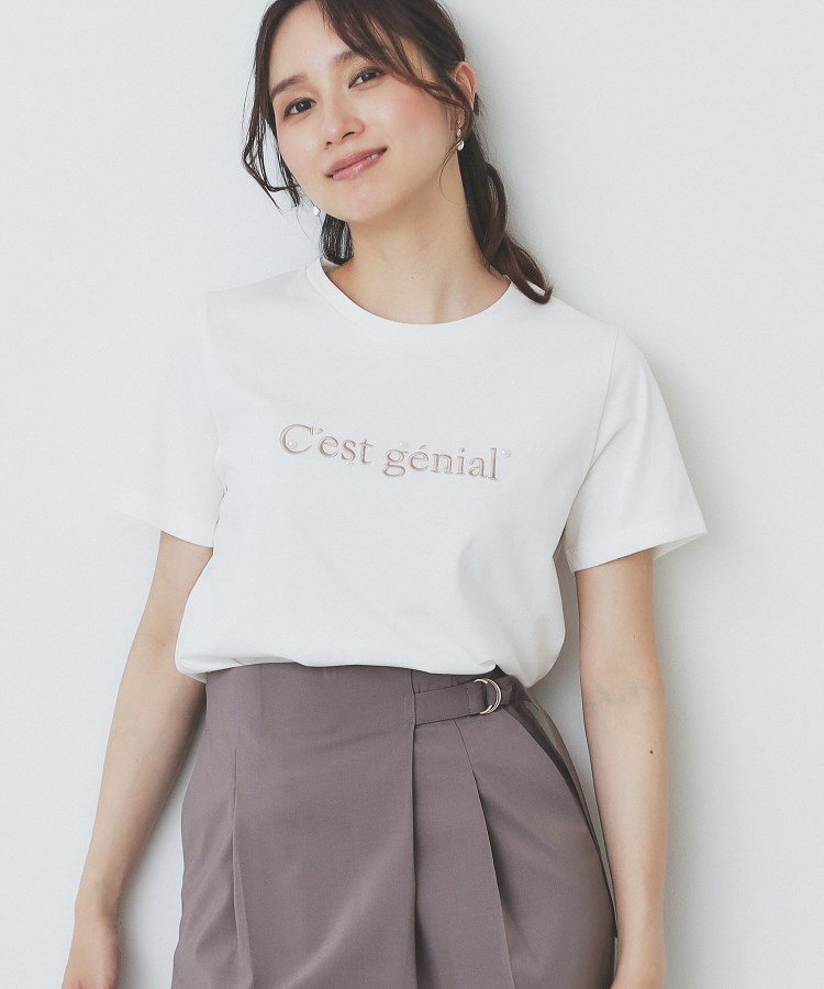 【インデックス/INDEX】のパール調刺繍ロゴTシャツ【汗ジミ防止/吸水速乾/接触冷感/UVケア/洗濯機洗い可】 人気、トレンドファッション・服の通販 founy(ファニー) 　ファッション　Fashion　レディースファッション　Fashion for Women　トップス・カットソー　Cut & Sew Tops　シャツ・ブラウス・オフィスカジュアル　Elegant Blouses & Button-Ups　ロングTシャツ・Tシャツ　Longline T-Shirts & Tees　おすすめ　Recommended / Our Picks　ジャケット　Jacket, Outerwear　パール　Pearl, Pearl Accent　フロント　Front, Front Design　ボトム　Bottoms, Lower Wear　吸水　Absorbent, Quick-Dry　夏　Summer　 other-1|ID: prp329100004629207 ipo3291000000033609826