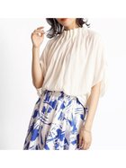 【ヴァン/Vin】のギャザーネックボリュームブラウス 人気、トレンドファッション・服の通販 founy(ファニー) ファッション Fashion レディースファッション Fashion for Women トップス・カットソー Cut & Sew Tops シャツ・ブラウス・オフィスカジュアル Elegant Blouses & Button-Ups エアリー Airy Texture エレガント 上品 Elegant ギャザー Gathered, Ruffled シルク Silk, 100% Silk タイトスカート Pencil Skirt, Tight Skirt ドレープ Drape, Draping Fabric ボトム Bottoms, Lower Wear thumbnail ホワイト|ID: prp329100004629209 ipo3291000000033601208