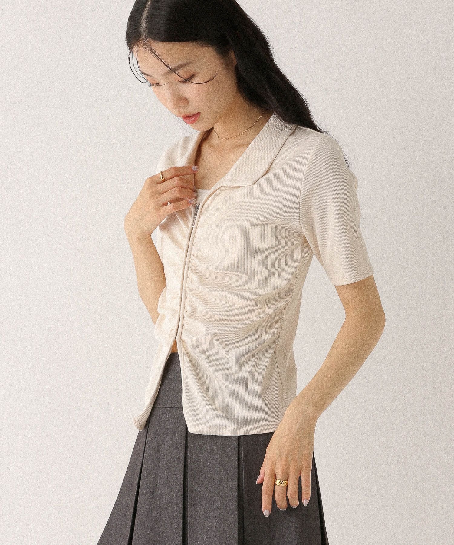 【ヘザー/Heather】のフロントギャザーZIPTEE インテリア・キッズ・メンズ・レディースファッション・服の通販 founy(ファニー) 　ファッション　Fashion　レディースファッション　Fashion for Women　おすすめ　Recommended / Our Picks　インナー　Innerwear　カットソー　Cut and Sewn Top　ギャザー　Gathered, Ruffled　フィット　Fit, Slim Fit　フロント　Front, Front Design　半袖　Short Sleeve, Half Sleeve　夏　Summer　春　Spring　アイボリー|ID: prp329100004629231 ipo3291000000033402048