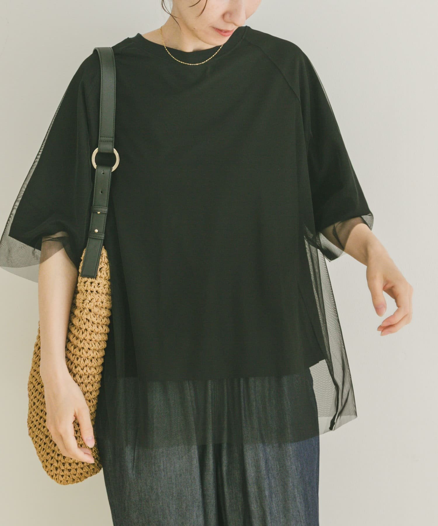 【アイテムズアーバンリサーチ/ITEMS URBAN RESEARCH】のチュールレイヤードハンソデTシャツ インテリア・キッズ・メンズ・レディースファッション・服の通販 founy(ファニー) 　ファッション　Fashion　レディースファッション　Fashion for Women　トップス・カットソー　Cut & Sew Tops　シャツ・ブラウス・オフィスカジュアル　Elegant Blouses & Button-Ups　ロングTシャツ・Tシャツ　Longline T-Shirts & Tees　2025年　2025　2025春夏・S/S　Spring/Summer 2025 SS25　インナー　Innerwear　チュール　Tulip, Tulip Motif　ベーシック　Basic, Essential　夏　Summer　S/S・春夏　SS, Spring/Summer, Warm Season　BLK|ID: prp329100004629261 ipo3291000000033846984