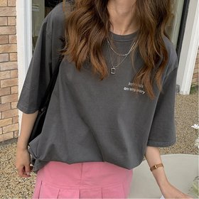 【ミニミニストア/miniministore】のワンポイント Tシャツ レディース 春夏 人気、トレンドファッション・服の通販 founy(ファニー) ファッション Fashion レディースファッション Fashion for Women トップス・カットソー Cut & Sew Tops シャツ・ブラウス・オフィスカジュアル Elegant Blouses & Button-Ups ロングTシャツ・Tシャツ Longline T-Shirts & Tees おすすめ Recommended / Our Picks カットソー Cut and Sewn Top シンプル Simple, Minimal ラウンド Round, Round Neck ロング Long, Long-Length ワンポイント One Point, Statement Accent 半袖 Short Sleeve, Half Sleeve 夏 Summer 春 Spring S/S・春夏 SS, Spring/Summer, Warm Season |ID:prp329100004629313