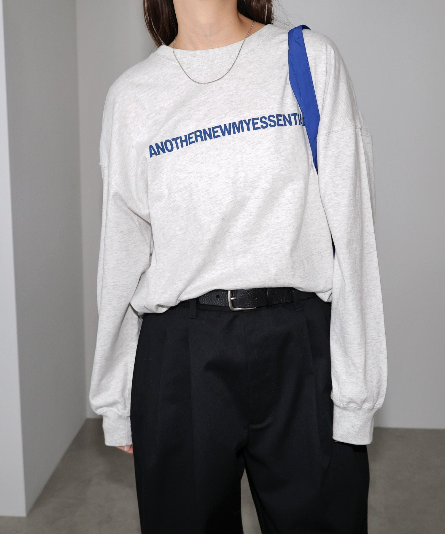 【アンドミー/andme】のANOTHER ロゴ プリント 長袖 Tシャツ ANME アンメ インテリア・キッズ・メンズ・レディースファッション・服の通販 founy(ファニー) 　ファッション　Fashion　レディースファッション　Fashion for Women　トップス・カットソー　Cut & Sew Tops　シャツ・ブラウス・オフィスカジュアル　Elegant Blouses & Button-Ups　ロングTシャツ・Tシャツ　Longline T-Shirts & Tees　シンプル　Simple, Minimal　プリント　Print, Printed Pattern　ワンポイント　One Point, Statement Accent　別注　Limited Edition, Custom Order　長袖　Long Sleeve, Full Sleeve　オートミール杢|ID: prp329100004629436 ipo3291000000033609980