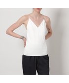 【ユナイテッドアローズ/UNITED ARROWS】のAEWEN MATOPH バックライン Vネック キャミソール 人気、トレンドファッション・服の通販 founy(ファニー) ファッション Fashion レディースファッション Fashion for Women トップス・カットソー Cut & Sew Tops キャミソール&ノースリーブ Camisoles & Sleeveless Tops Vネックトップス V-Neck Tops / V-Cut Neckline Shirts バッグ Bags おすすめ Recommended / Our Picks インナー Innerwear キャミソール Camisole, Spaghetti Strap Top thumbnail WHITE|ID: prp329100004629776 ipo3291000000033294705