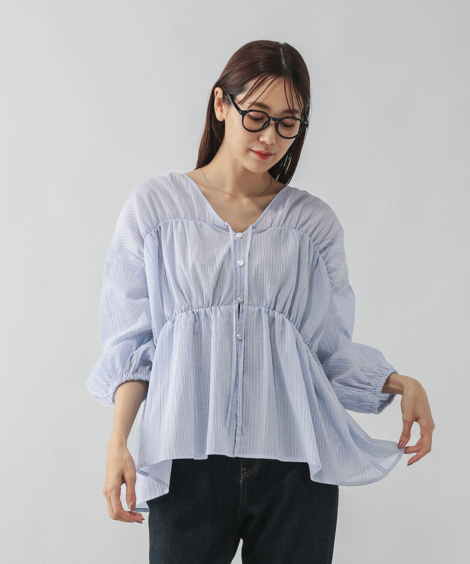 【グローバルワーク/GLOBAL WORK】のリボンカーデブラウス/580790 インテリア・キッズ・メンズ・レディースファッション・服の通販 founy(ファニー) 　ファッション　Fashion　レディースファッション　Fashion for Women　トップス・カットソー　Cut & Sew Tops　シャツ・ブラウス・オフィスカジュアル　Elegant Blouses & Button-Ups　インナー　Innerwear　シンプル　Simple, Minimal　ストレート　Straight, Straight Cut　タンク　Tank Top, Sleeveless Top　リボン　Ribbon, Bow　ワイド　Wide, Wide Fit　サックスストライプ83|ID: prp329100004629826 ipo3291000000033295425