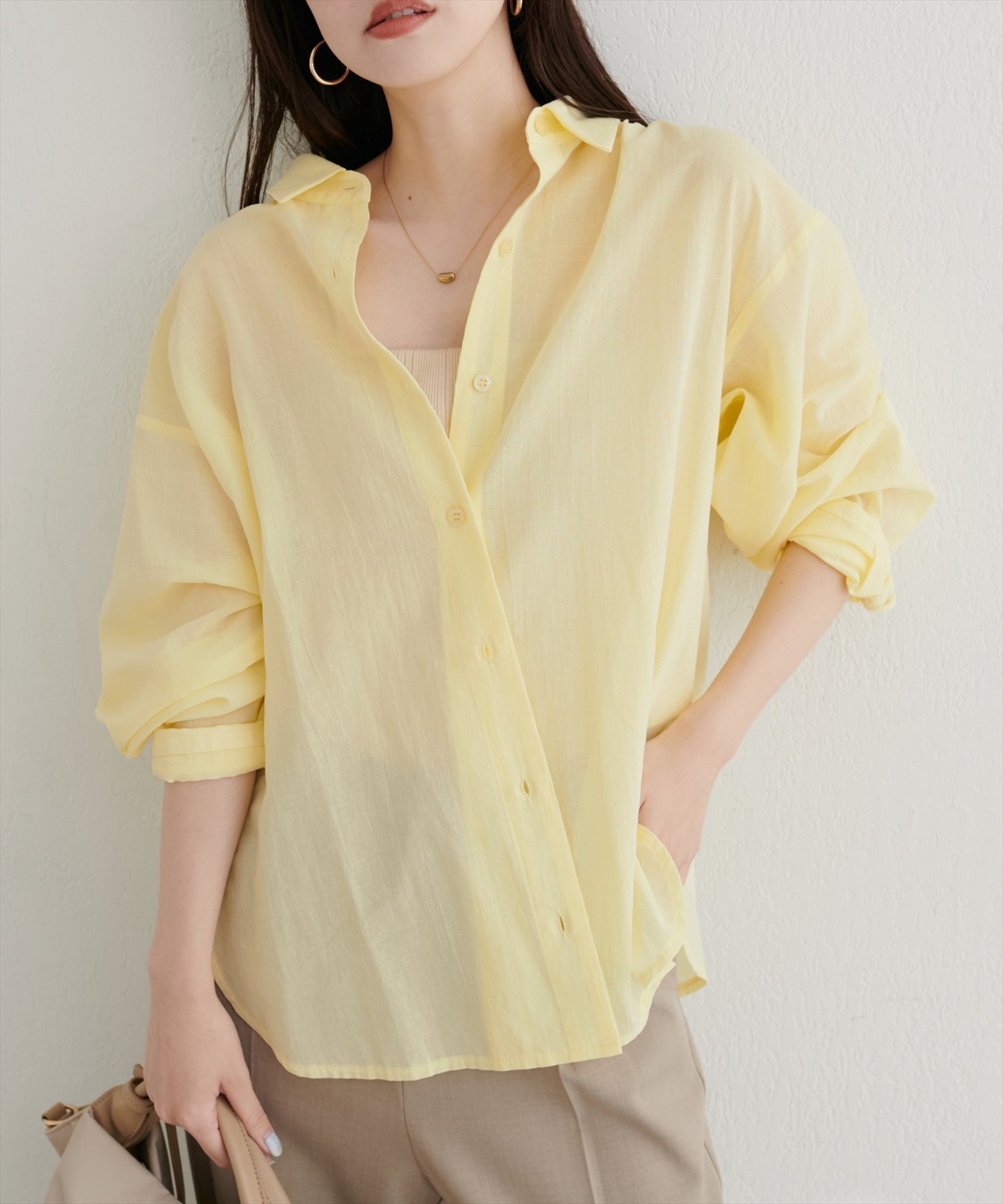 【ナチュラルクチュール/natural couture】の【WEB限定】綿シアー長袖シャツ インテリア・キッズ・メンズ・レディースファッション・服の通販 founy(ファニー) 　ファッション　Fashion　レディースファッション　Fashion for Women　トップス・カットソー　Cut & Sew Tops　シャツ・ブラウス・オフィスカジュアル　Elegant Blouses & Button-Ups　2025年　2025　2025-2026秋冬・A/W　Autumn/Winter 2025–26 AW25–26　おすすめ　Recommended / Our Picks　キャミソール　Camisole, Spaghetti Strap Top　シアー　Sheer, See-Through　ジャケット　Jacket, Outerwear　タンク　Tank Top, Sleeveless Top　デニム　Denim, Jeans Material　ポケット　Pocket, Pocket Detail　ワイド　Wide, Wide Fit　エレガント 上品　Elegant　長袖　Long Sleeve, Full Sleeve　イエロー|ID: prp329100004629876 ipo3291000000033295968