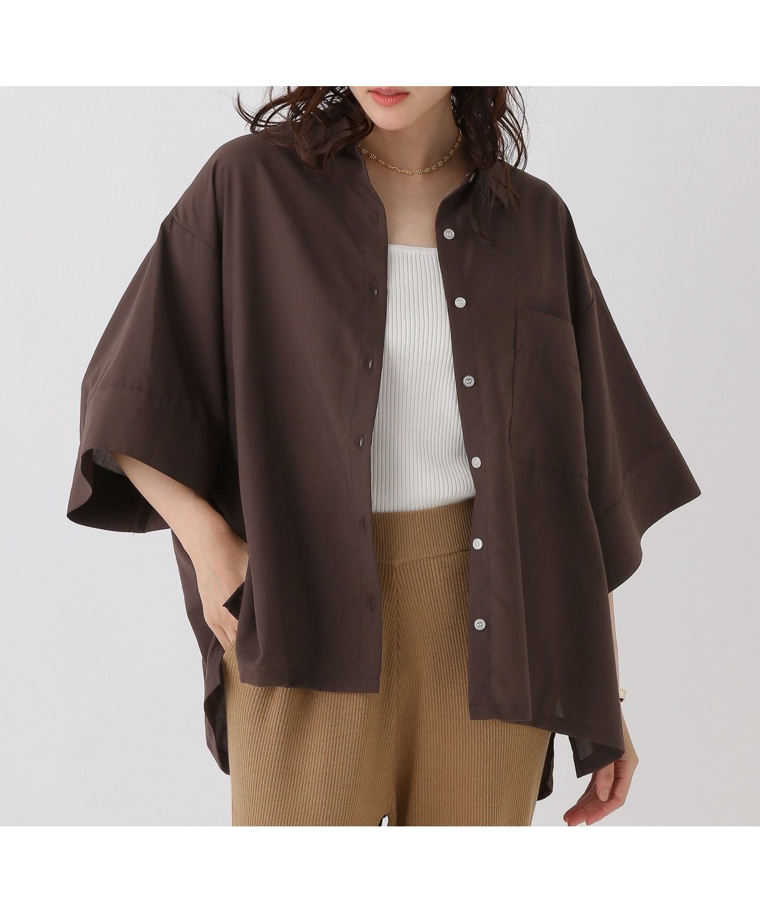 【エルーラ/Elura】のアイロンいらず5分袖ドライシャツ/579965 インテリア・キッズ・メンズ・レディースファッション・服の通販 founy(ファニー) 　ファッション　Fashion　レディースファッション　Fashion for Women　トップス・カットソー　Cut & Sew Tops　シャツ・ブラウス・オフィスカジュアル　Elegant Blouses & Button-Ups　とろみ　Fluid, Flowy Fabric　スリーブ　Sleeve, Long Sleeve / Short Sleeve　デニム　Denim, Jeans Material　フェミニン　Feminine, Girly　ワイド　Wide, Wide Fit　エレガント 上品　Elegant　夏　Summer　羽織　Haori, Light Jacket　ダークブラウン58|ID: prp329100004629899 ipo3291000000033637388