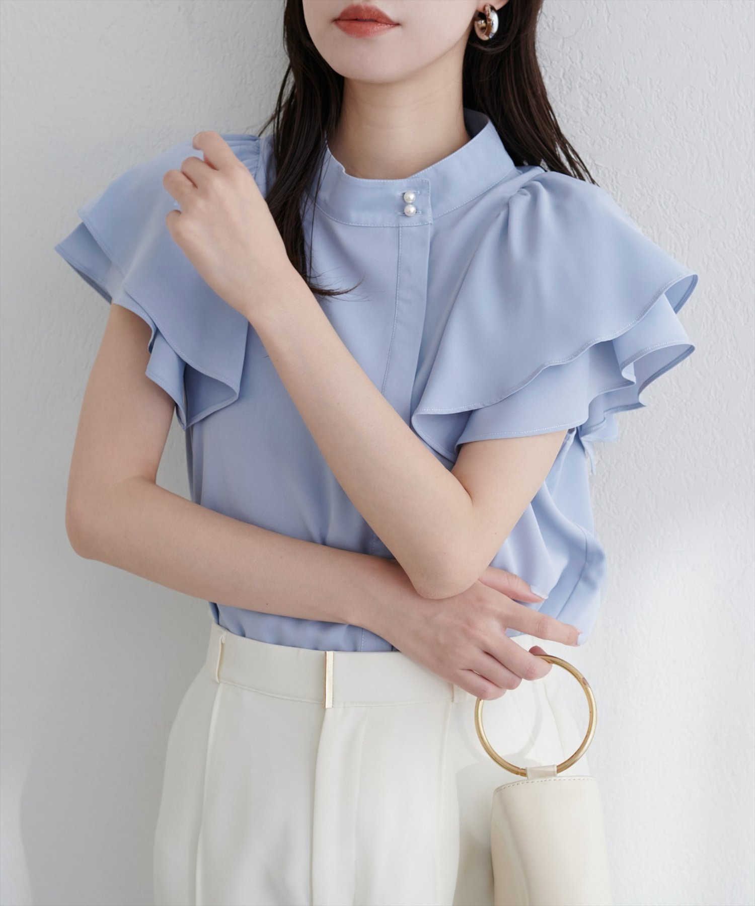 【ナチュラルクチュール/natural couture】のラッフルフリルフロントアシメブラウス インテリア・キッズ・メンズ・レディースファッション・服の通販 founy(ファニー) 　ファッション　Fashion　レディースファッション　Fashion for Women　トップス・カットソー　Cut & Sew Tops　シャツ・ブラウス・オフィスカジュアル　Elegant Blouses & Button-Ups　キャミワンピース　Cami Dress, Slip Dress　サロペット　Overalls, Salopette　スラックス　Slacks, Dress Pants　デニム　Denim, Jeans Material　パール　Pearl, Pearl Accent　フレア　Flare, Flared　ロング　Long, Long-Length　おすすめ　Recommended / Our Picks　エレガント 上品　Elegant　2025年　2025　2025-2026秋冬・A/W　Autumn/Winter 2025–26 AW25–26　サックスブルー|ID: prp329100004629935 ipo3291000000033297110
