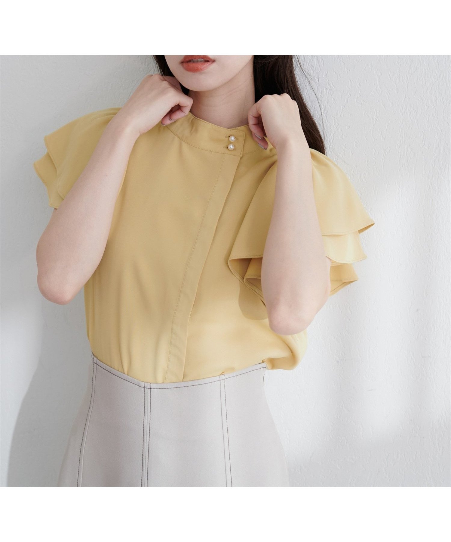 【ナチュラルクチュール/natural couture】のラッフルフリルフロントアシメブラウス インテリア・キッズ・メンズ・レディースファッション・服の通販 founy(ファニー) 　ファッション　Fashion　レディースファッション　Fashion for Women　トップス・カットソー　Cut & Sew Tops　シャツ・ブラウス・オフィスカジュアル　Elegant Blouses & Button-Ups　キャミワンピース　Cami Dress, Slip Dress　サロペット　Overalls, Salopette　スラックス　Slacks, Dress Pants　デニム　Denim, Jeans Material　パール　Pearl, Pearl Accent　フレア　Flare, Flared　ロング　Long, Long-Length　おすすめ　Recommended / Our Picks　エレガント 上品　Elegant　2025年　2025　2025-2026秋冬・A/W　Autumn/Winter 2025–26 AW25–26　イエロー|ID: prp329100004629935 ipo3291000000033297112