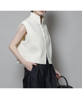 【ナノ ユニバース/nano universe】 ダブルジップアップドライバーズニットベスト人気、トレンドファッション・服の通販 founy(ファニー) ファッション Fashion レディースファッション Fashion for Women アウター Coat / Outerwear Collection トップス・カットソー Cut & Sew Tops ニット Knit Tops & Sweaters ベスト&ジレ / 重ね着スタイル Vests & Gilets インナー Innerwear ウォッシャブル Machine Washable ウォーム Warm Fabric 春 Spring 秋 Autumn 軽量 Lightweight, Ultra Light トレンド Trend, Trending Now ハイネック High Neck, Mock Neck フロント Front, Front Design ベーシック Basic, Essential モノトーン Monotone, Black and White ロング Long, Long-Length 2025年 2025 2025-2026秋冬・A/W Autumn/Winter 2025–26 AW25–26 |ID:prp329100004629974