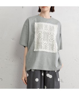 【プードゥドゥ/POU DOU DOU】のリメイク風デザインレースTシャツ 人気、トレンドファッション・服の通販 founy(ファニー) ファッション Fashion レディースファッション Fashion for Women トップス・カットソー Cut & Sew Tops シャツ・ブラウス・オフィスカジュアル Elegant Blouses & Button-Ups ロングTシャツ・Tシャツ Longline T-Shirts & Tees スマート Smart, Elegant ボックス Boxy, Box Shape リメイク Remake, Reconstructed レース Lace, Lace Fabric |ID:prp329100004630394