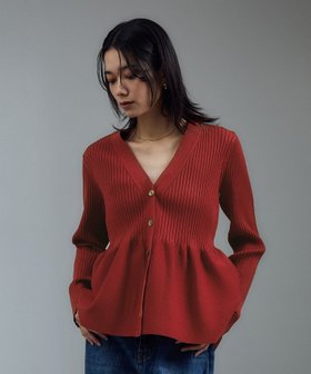 【サロン アダム エ ロペ/SALON adam et rope'】の【WEB限定】Vネックペプラムカーディガン 2 人気、トレンドファッション・服の通販 founy(ファニー) ファッション Fashion レディースファッション Fashion for Women トップス・カットソー Cut & Sew Tops カーディガン・羽織り Layered Style Cardigans Vネックトップス V-Neck Tops / V-Cut Neckline Shirts ウッド Wooden Design カーディガン Cardigan, Knitwear 今季 This Season, Current Season スラックス Slacks, Dress Pants デニム Denim, Jeans Material フォルム Silhouette, Form フレア Flare, Flared ペプラム Peplum, Flared Hem リラックス Relax, Relaxed Fit ロング Long, Long-Length ワイド Wide, Wide Fit A/W・秋冬 Autumn/Winter おすすめ Recommended / Our Picks |ID:prp329100004630411