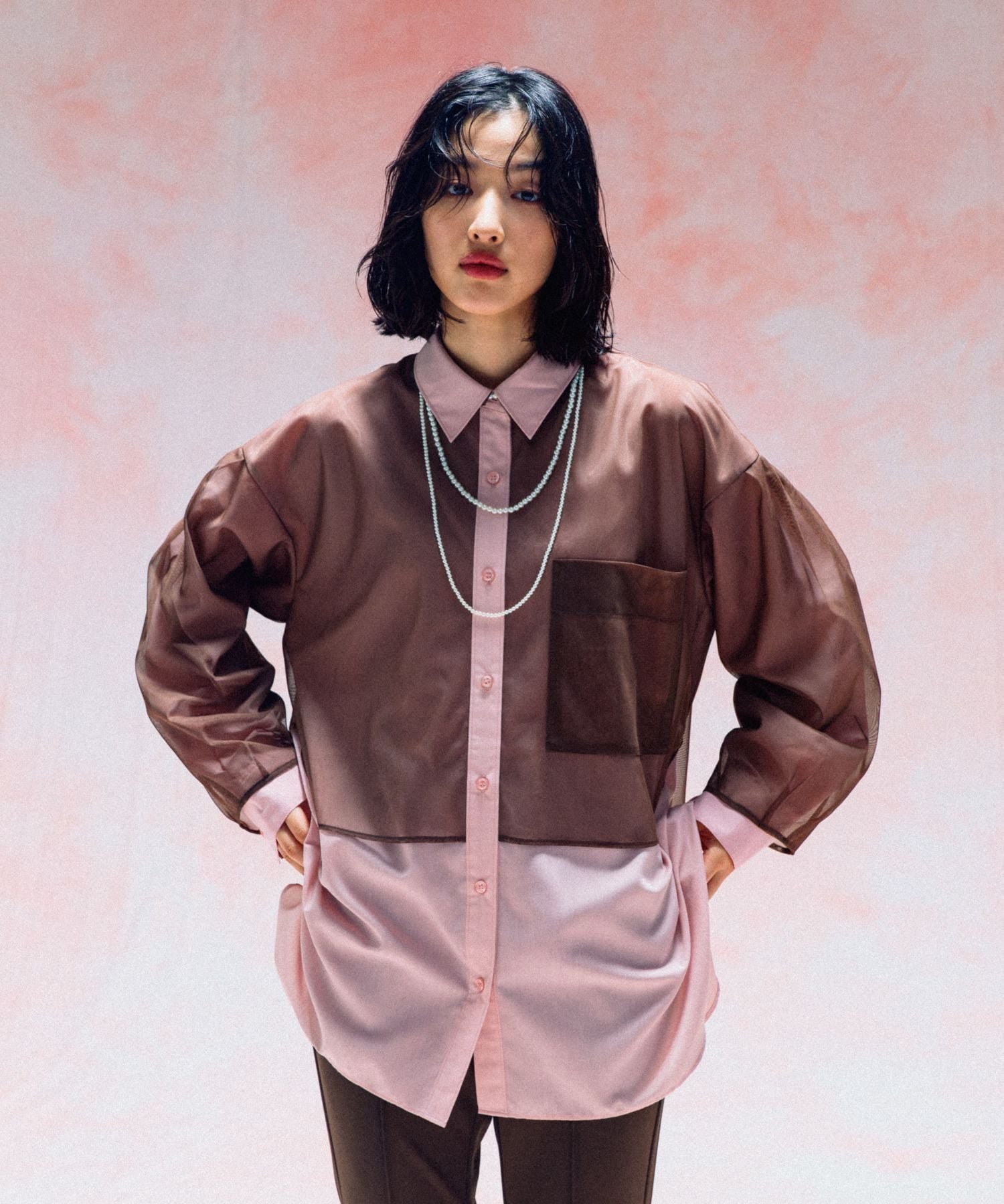 【レプシィム ローリーズファーム/LEPSIM LOWRYS FARM】のチュール重ねシャツチュニック 人気、トレンドファッション・服の通販 founy(ファニー) 　ファッション　Fashion　レディースファッション　Fashion for Women　トップス・カットソー　Cut & Sew Tops　シャツ・ブラウス・オフィスカジュアル　Elegant Blouses & Button-Ups　おすすめ　Recommended / Our Picks　スニーカー　Sneakers, Trainers　チュニック　Tunic, Long Top　チュール　Tulip, Tulip Motif　ハーフ　Half, Half-Length　 other-1|ID: prp329100004630455 ipo3291000000033968815