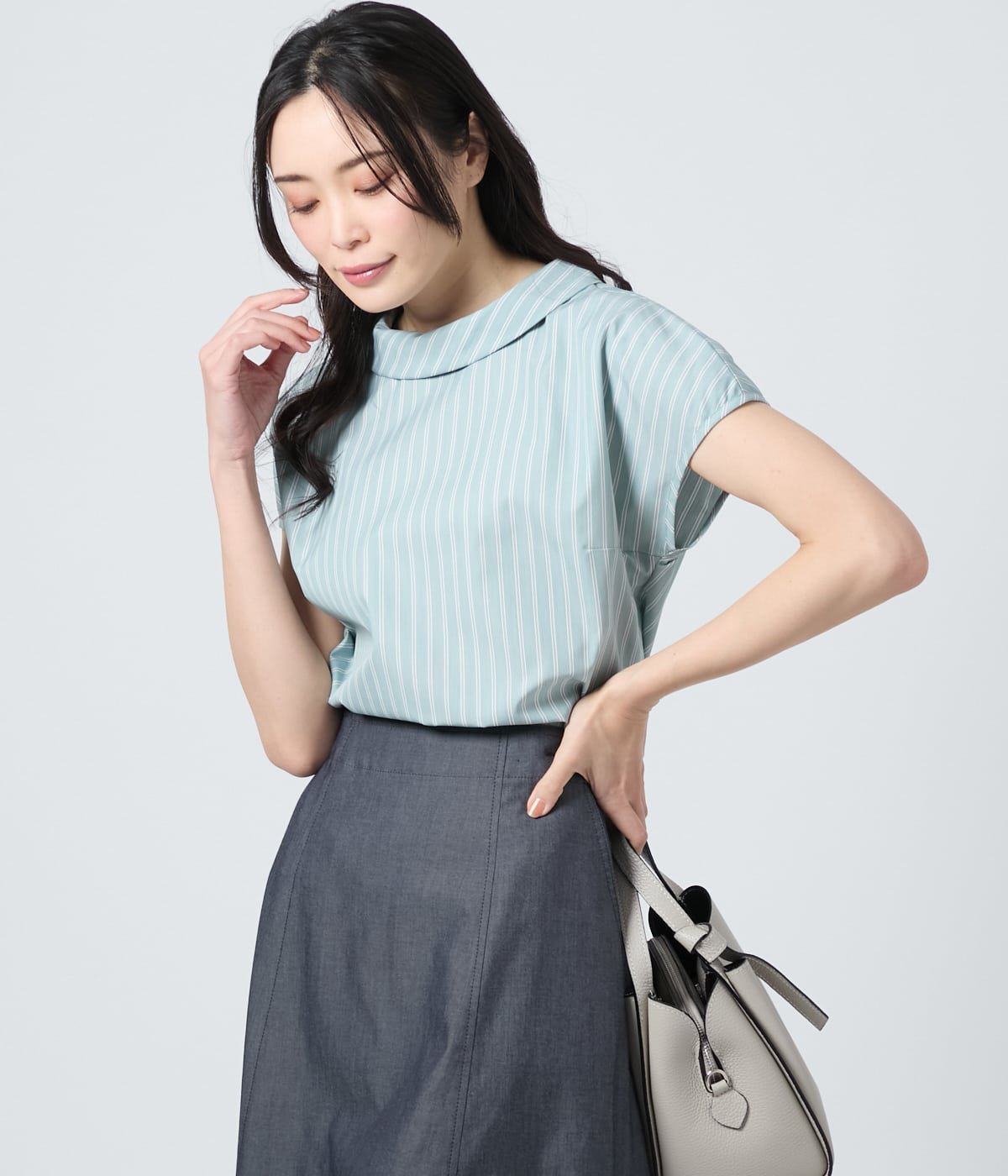 【ニューヨーカー/NEWYORKER】のカラードストライプ ロールカラーフレンチスリーブブラウス 人気、トレンドファッション・服の通販 founy(ファニー) 　ファッション　Fashion　レディースファッション　Fashion for Women　トップス・カットソー　Cut & Sew Tops　シャツ・ブラウス・オフィスカジュアル　Elegant Blouses & Button-Ups　春　Spring　ストライプ　Stripe, Striped Pattern　ブロード　Broadcloth, Fine Cotton　リラックス　Relax, Relaxed Fit　S/S・春夏　SS, Spring/Summer, Warm Season　夏　Summer　エレガント 上品　Elegant　 other-1|ID: prp329100004630496 ipo3291000000033559885