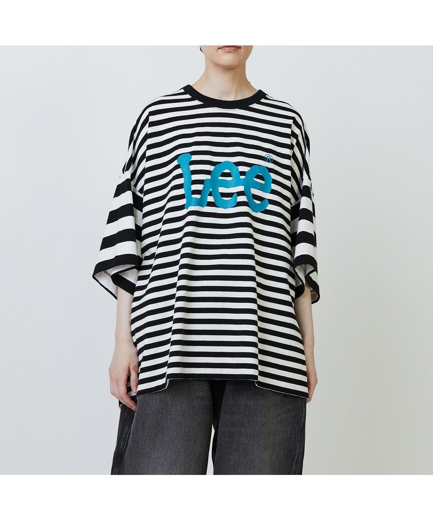 【フラボア/FRAPBOIS】のLee×FRAPBOIS BIGTシャツ インテリア・キッズ・メンズ・レディースファッション・服の通販 founy(ファニー) 　ファッション　Fashion　レディースファッション　Fashion for Women　トップス・カットソー　Cut & Sew Tops　シャツ・ブラウス・オフィスカジュアル　Elegant Blouses & Button-Ups　ロングTシャツ・Tシャツ　Longline T-Shirts & Tees　デニム　Denim, Jeans Material　フロント　Front, Front Design　プリント　Print, Printed Pattern　ボーダー　Border, Stripe　ブラック|ID: prp329100004630547 ipo3291000000033572633