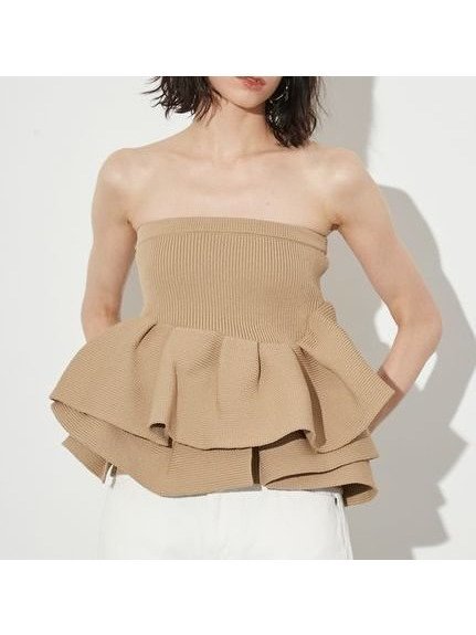 【スタイリング/styling】のラッフルニットベアトップ インテリア・キッズ・メンズ・レディースファッション・服の通販 founy(ファニー) 　雑誌掲載アイテム　Magazine Picks & Fashion Features　ファッション雑誌　Fashion Magazines　スウィート　Sweet　バイラ　BAILA　クラッシィ　CLASSY.　ジゼル　GISELe　ファッション　Fashion　レディースファッション　Fashion for Women　トップス・カットソー　Cut & Sew Tops　ニット　Knit Tops & Sweaters　4月号　April Issue　5月号　May Issue　6月号　June Issue, Jun. Edition　アシンメトリー　Asymmetrical Style　ラッフル　Ruffle, Frill　雑誌　Magazine, Fashion Magazine　BEG[037]|ID: prp329100004630635 ipo3291000000033448349