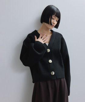【アダム エ ロペ/ADAM ET ROPE'】の【WEB限定】・【サステナブル】セレクトネックウェーブボタンカーディガン 人気、トレンドファッション・服の通販 founy(ファニー) ファッション Fashion レディースファッション Fashion for Women トップス・カットソー Cut & Sew Tops カーディガン・羽織り Layered Style Cardigans 2026年 2026 ウォッシャブル Machine Washable カーディガン Cardigan, Knitwear ジャケット Jacket, Outerwear スリーブ Sleeve, Long Sleeve / Short Sleeve フォルム Silhouette, Form フロント Front, Front Design ミドル Middle Length, Mid Height A/W・秋冬 Autumn/Winter |ID:prp329100004630639