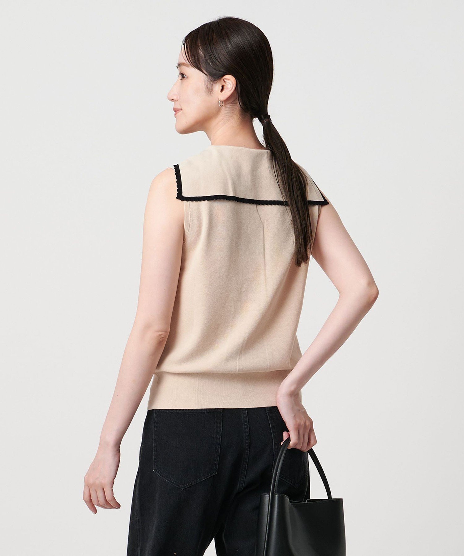 【ユナイテッドアローズ/UNITED ARROWS】のスカラップ セーラー ノースリーブ ニット ウォッシャブル インテリア・キッズ・メンズ・レディースファッション・服の通販 founy(ファニー) 　ファッション　Fashion　レディースファッション　Fashion for Women　トップス・カットソー　Cut & Sew Tops　ニット　Knit Tops & Sweaters　キャミソール&ノースリーブ　Camisoles & Sleeveless Tops　ウォッシャブル　Machine Washable　ショート　Short, Short Length　スカラップ　Scallop, Scalloped Edge　ストレート　Straight, Straight Cut　スリーブ　Sleeve, Long Sleeve / Short Sleeve　テーパード　Tapered, Tapered Pants　ノースリーブ　Sleeveless, No-Sleeve　ベスト　Vest, Waistcoat　おすすめ　Recommended / Our Picks　BEIGE|ID: prp329100004630696 ipo3291000000033482860