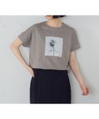 【コムサイズム/COMME CA ISM】のフォトプリントTシャツ 人気、トレンドファッション・服の通販 founy(ファニー) ファッション Fashion レディースファッション Fashion for Women トップス・カットソー Cut & Sew Tops シャツ・ブラウス・オフィスカジュアル Elegant Blouses & Button-Ups ロングTシャツ・Tシャツ Longline T-Shirts & Tees プリント Print, Printed Pattern thumbnail ブラウン|ID: prp329100004631193 ipo3291000000033624549