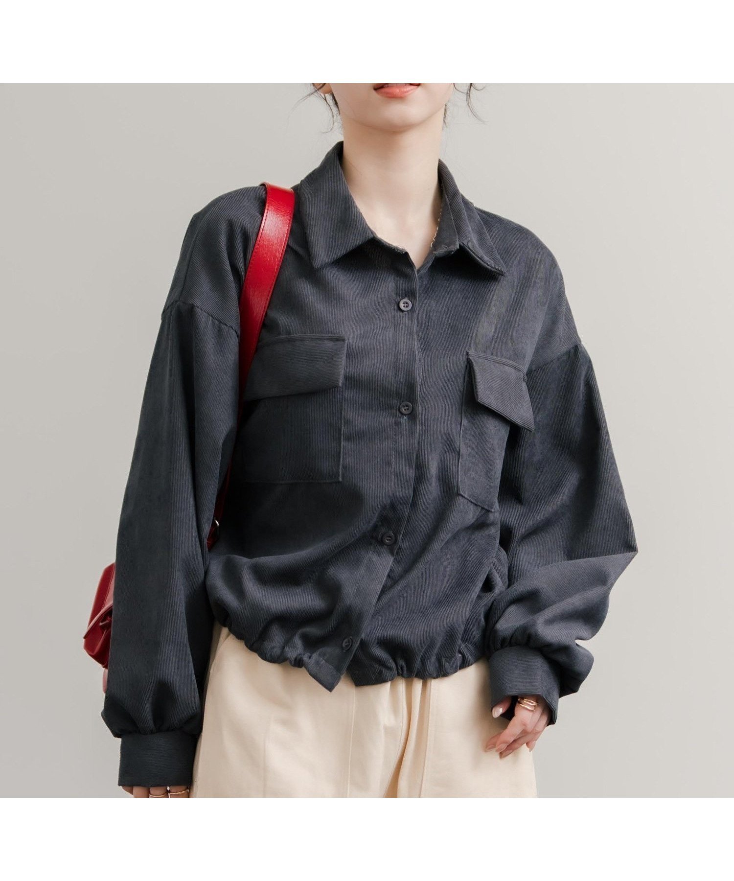 【ロッキーモンロー/Rocky Monroe】のショート丈 コーデュロイシャツジャケット インテリア・キッズ・メンズ・レディースファッション・服の通販 founy(ファニー) 　ファッション　Fashion　レディースファッション　Fashion for Women　アウター　Coat / Outerwear Collection　レディースジャケット・軽アウター　Jackets　コーデュロイ　Corduroy, Cord Fabric　軽量　Lightweight, Ultra Light　ショート　Short, Short Length　トレンド　Trend, Trending Now　ドローコード　Drawcord, Drawstring Cord　バランス　Balance, Style Balance　フラップ　Flap, Flap Pocket　フロント　Front, Front Design　ポケット　Pocket, Pocket Detail　リラックス　Relax, Relaxed Fit　ロールアップ　Roll-Up, Cuffed Hem　再入荷　Restock / Back in Stock　グレー|ID: prp329100004631367 ipo3291000000033398444
