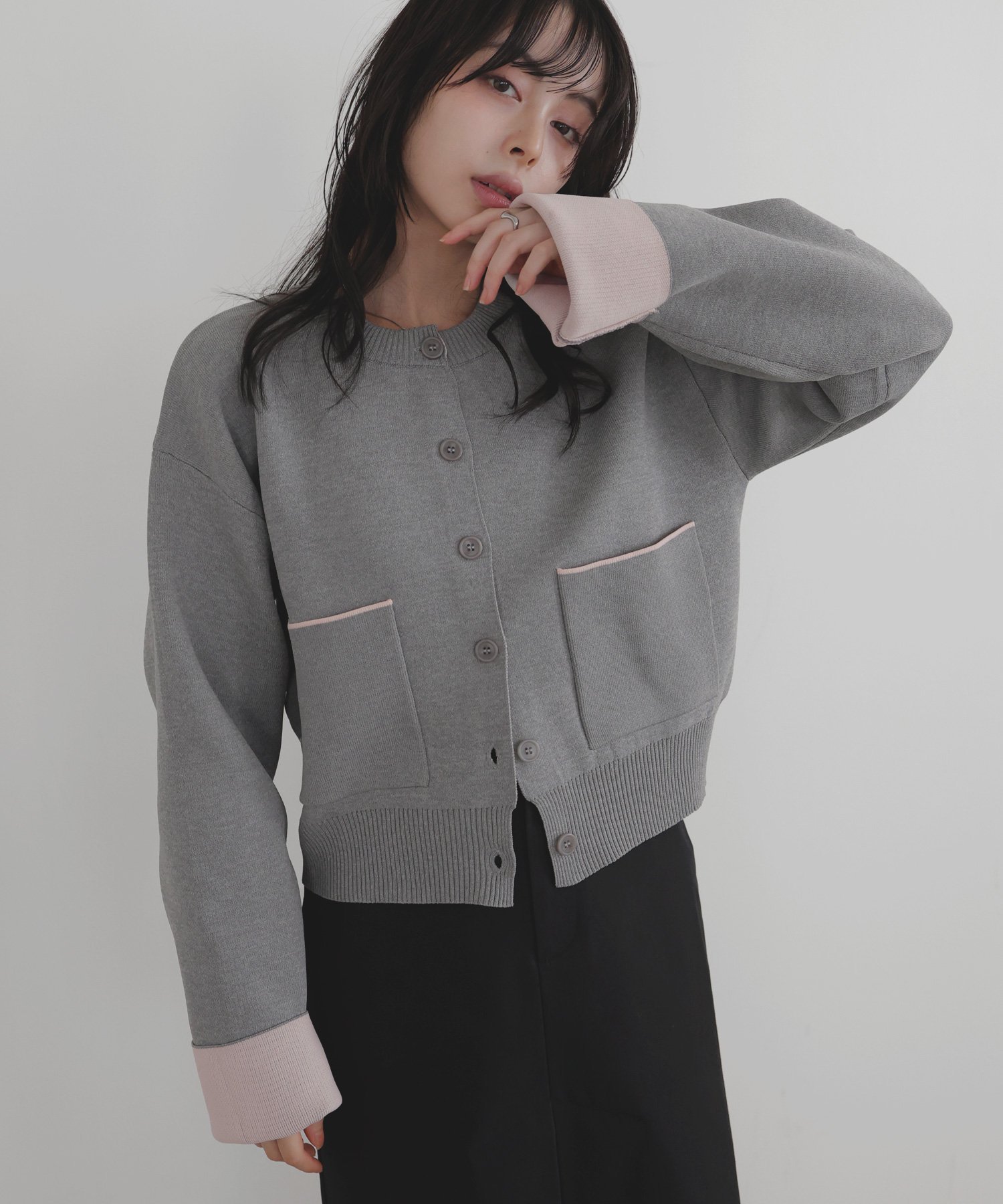 【リアン/Lian】のバイカラーニットカーディガン インテリア・キッズ・メンズ・レディースファッション・服の通販 founy(ファニー) 　ファッション　Fashion　レディースファッション　Fashion for Women　トップス・カットソー　Cut & Sew Tops　ニット　Knit Tops & Sweaters　カーディガン・羽織り　Layered Style Cardigans　再入荷　Restock / Back in Stock　春　Spring　グレー|ID: prp329100004631388 ipo3291000000033503749