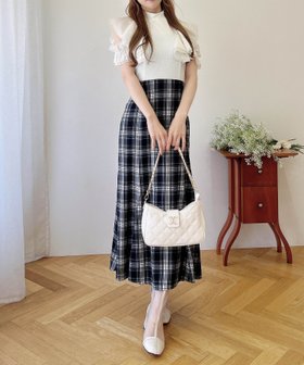 【イング/INGNI】のチェック柄ドッキングワンピース 人気、トレンドファッション・服の通販 founy(ファニー) ファッション Fashion レディースファッション Fashion for Women ワンピース Dresses カットソー Cut and Sewn Top サンダル Sandals, Summer Shoes ジャケット Jacket, Outerwear チェック Check, Plaid, Tartan ドッキング Docking, Mixed Material フェミニン Feminine, Girly フリル Frill, Ruffle マーメイド Mermaid, Fishtail Silhouette リブニット Rib Knit, Ribbed Knit レース Lace, Lace Fabric おすすめ Recommended / Our Picks 夏 Summer |ID:prp329100004631411