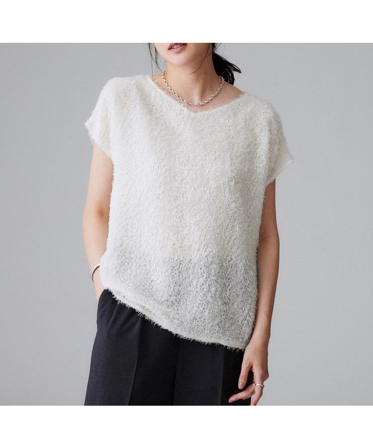 【アンタイトル/UNTITLED】の【セットアップ可/フリンジ】フェザーフレンチスリーブブラウス 人気、トレンドファッション・服の通販 founy(ファニー) 　ファッション　Fashion　レディースファッション　Fashion for Women　トップス・カットソー　Cut & Sew Tops　シャツ・ブラウス・オフィスカジュアル　Elegant Blouses & Button-Ups　おすすめ　Recommended / Our Picks　シアー　Sheer, See-Through　スリーブ　Sleeve, Long Sleeve / Short Sleeve　セットアップ　Set-Up, Coordinated Outfit　トレンド　Trend, Trending Now　バランス　Balance, Style Balance　フェザー　Feather, Feather Detail　フェミニン　Feminine, Girly　フリンジ　Fringe, Tassel　フレンチ　French, French Style　夏　Summer　軽量　Lightweight, Ultra Light　 other-1|ID: prp329100004631471 ipo3291000000033639424