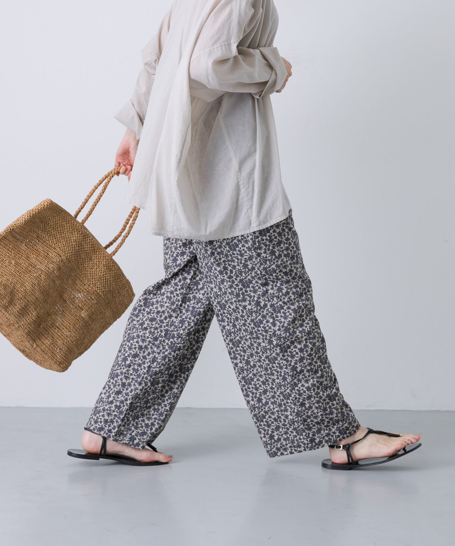 【かぐれ/kagure / URBAN RESEARCH】のコットン小花柄イージーパンツ 人気、トレンドファッション・服の通販 founy(ファニー) 　ファッション　Fashion　レディースファッション　Fashion for Women　パンツ　Pants & Trousers　シンプル　Simple, Minimal　チュニック　Tunic, Long Top　フラワー　Flower, Floral　プリント　Print, Printed Pattern　ポケット　Pocket, Pocket Detail　A/W・秋冬　Autumn/Winter　冬　Winter / This Winter　おすすめ　Recommended / Our Picks　エレガント 上品　Elegant　2025年　2025　2025-2026秋冬・A/W　Autumn/Winter 2025–26 AW25–26　 other-1|ID: prp329100004631858 ipo3291000000033581306