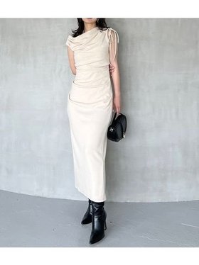 【スナイデル/SNIDEL】 ドレープカットワンピース人気、トレンドファッション・服の通販 founy(ファニー) ファッション Fashion レディースファッション Fashion for Women ワンピース Dresses オケージョン Occasion Wear カットソー Cut and Sewn Top シンプル Simple, Minimal ストレート Straight, Straight Cut ドレープ Drape, Draping Fabric リボン Ribbon, Bow ワンショル One Shoulder, Asymmetrical おすすめ Recommended / Our Picks |ID:prp329100004632275