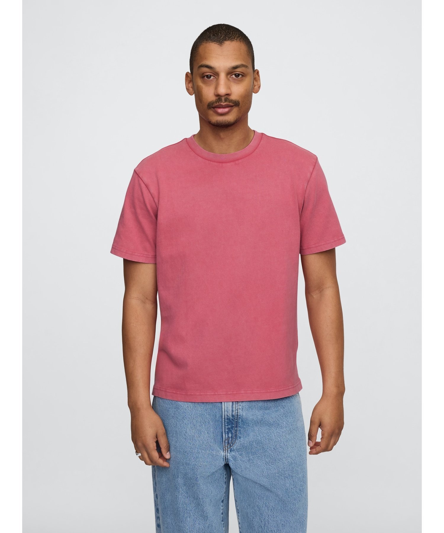 【ギャップ/GAP】のヘビーウェイト オリジナルTシャツ インテリア・キッズ・メンズ・レディースファッション・服の通販 founy(ファニー) 　ファッション　Fashion　レディースファッション　Fashion for Women　トップス・カットソー　Cut & Sew Tops　シャツ・ブラウス・オフィスカジュアル　Elegant Blouses & Button-Ups　ロングTシャツ・Tシャツ　Longline T-Shirts & Tees　半袖　Short Sleeve, Half Sleeve　RASPBERRY|ID: prp329100004632283 ipo3291000000033623798