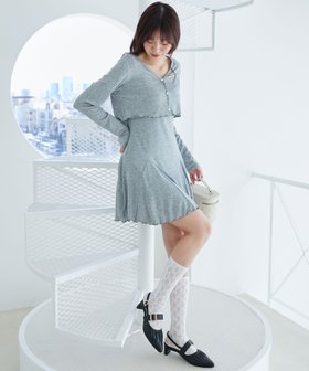 【マジェスティック レゴン/MAJESTIC LEGON】のカーデセット肩リボンキャミワンピ 人気、トレンドファッション・服の通販 founy(ファニー) ファッション Fashion レディースファッション Fashion for Women ワンピース Dresses キャミソールワンピース Camisole Dresses カットソー Cut and Sewn Top カーディガン Cardigan, Knitwear キャミソール Camisole, Spaghetti Strap Top キャミワンピース Cami Dress, Slip Dress ショート Short, Short Length ジャケット Jacket, Outerwear ダウン Down, Puffer デコルテ Décolleté, Neckline デニム Denim, Jeans Material 長袖 Long Sleeve, Full Sleeve フィット Fit, Slim Fit ミュール Mule, Backless Shoes リボン Ribbon, Bow ロング Long, Long-Length ワンポイント One Point, Statement Accent 再入荷 Restock / Back in Stock おすすめ Recommended / Our Picks |ID:prp329100004632332