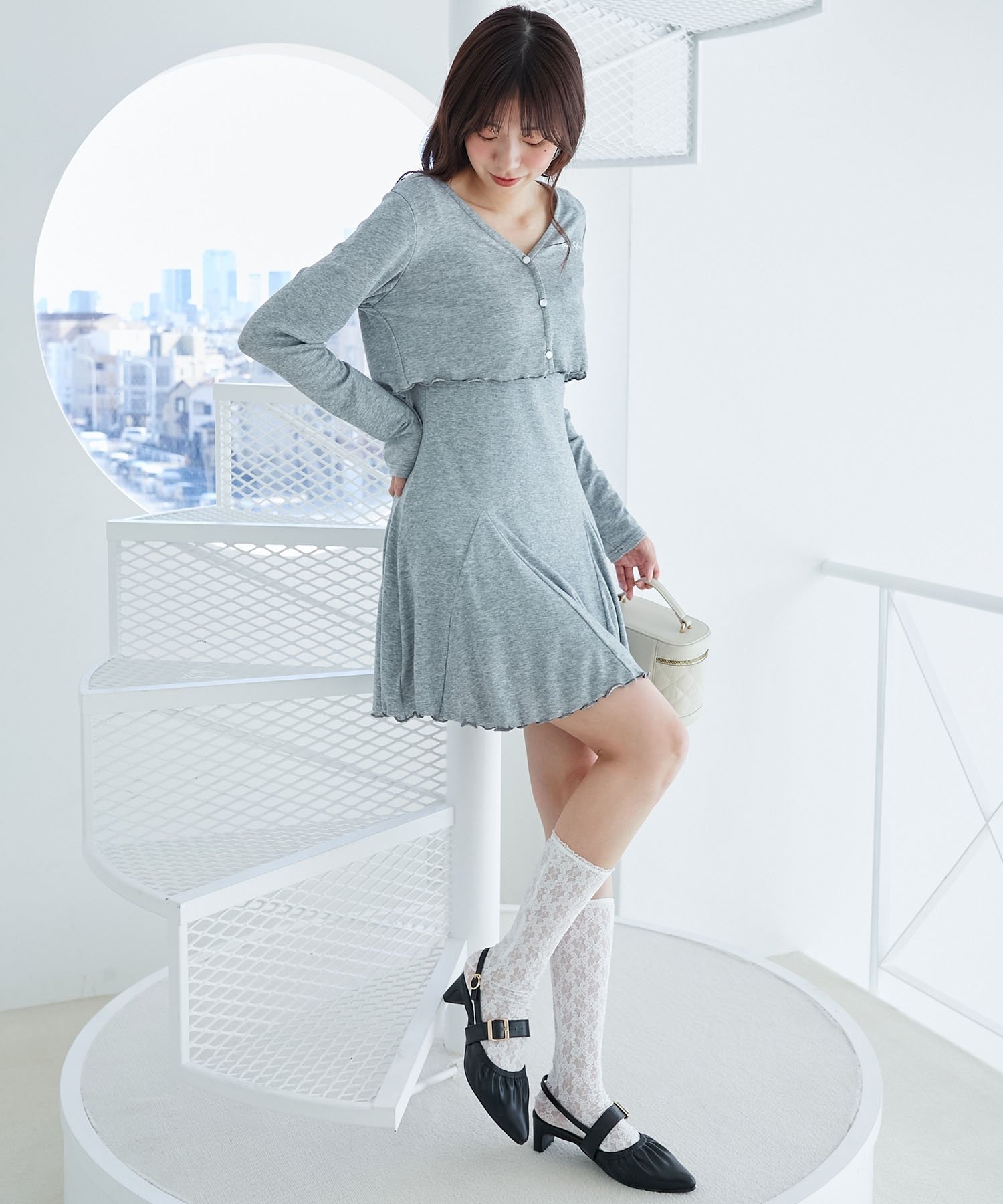 【マジェスティック レゴン/MAJESTIC LEGON】のカーデセット肩リボンキャミワンピ 人気、トレンドファッション・服の通販 founy(ファニー) 　ファッション　Fashion　レディースファッション　Fashion for Women　ワンピース　Dresses　キャミソールワンピース　Camisole Dresses　カットソー　Cut and Sewn Top　カーディガン　Cardigan, Knitwear　キャミソール　Camisole, Spaghetti Strap Top　キャミワンピース　Cami Dress, Slip Dress　ショート　Short, Short Length　ジャケット　Jacket, Outerwear　ダウン　Down, Puffer　デコルテ　Décolleté, Neckline　デニム　Denim, Jeans Material　長袖　Long Sleeve, Full Sleeve　フィット　Fit, Slim Fit　ミュール　Mule, Backless Shoes　リボン　Ribbon, Bow　ロング　Long, Long-Length　ワンポイント　One Point, Statement Accent　再入荷　Restock / Back in Stock　おすすめ　Recommended / Our Picks　 other-1|ID: prp329100004632332 ipo3291000000033427306