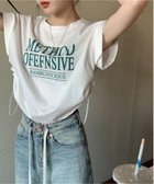 【チェルカ/CERCA】のHALEY PESCA/Y2K ショート丈サイドドローストロゴTシャツ 人気、トレンドファッション・服の通販 founy(ファニー) ファッション Fashion レディースファッション Fashion for Women トップス・カットソー Cut & Sew Tops シャツ・ブラウス・オフィスカジュアル Elegant Blouses & Button-Ups ロングTシャツ・Tシャツ Longline T-Shirts & Tees インナー Innerwear カットソー Cut and Sewn Top カーゴパンツ Cargo Pants, Utility Pants ショート Short, Short Length シンプル Simple, Minimal ジャケット Jacket, Outerwear スラックス Slacks, Dress Pants デニム Denim, Jeans Material トレンド Trend, Trending Now ベーシック Basic, Essential モチーフ Motif, Design Theme 今季 This Season, Current Season thumbnail WHT|ID: prp329100004632506 ipo3291000000033338776